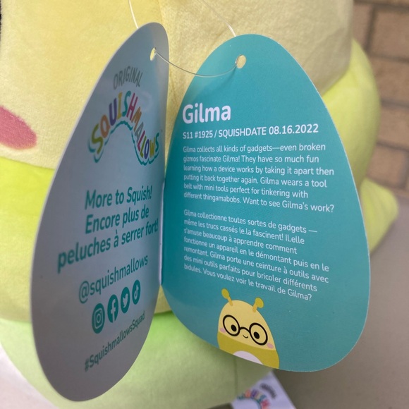 Squishmallows Gilma the Bookworm with Glasses - Picture 15 of 17